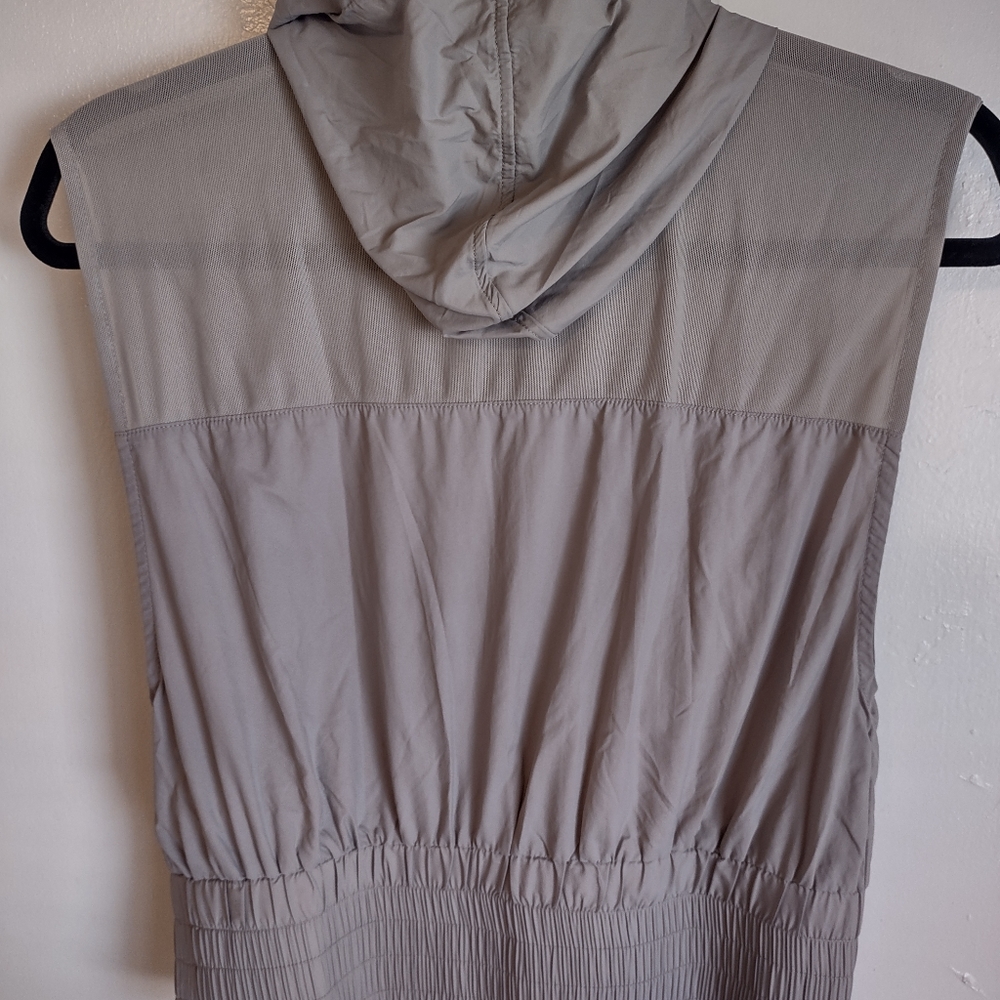 Sport vest
